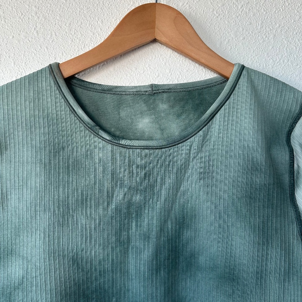 lululemon Women's Ebb to Long Street Ribbed Crop Top Long Sleeve in Teal Dye 14